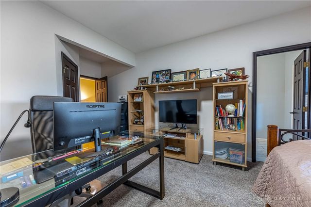 130 Heatherwoode Circle, Springboro, OH 45066