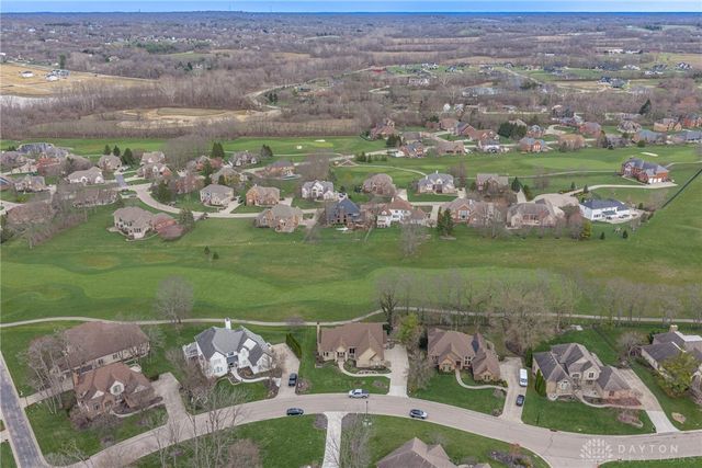 130 Heatherwoode Circle, Springboro, OH 45066