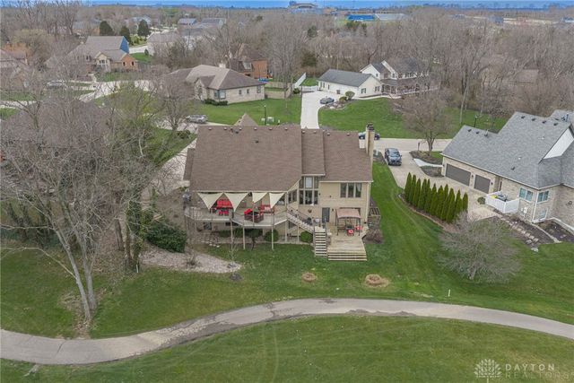 130 Heatherwoode Circle, Springboro, OH 45066