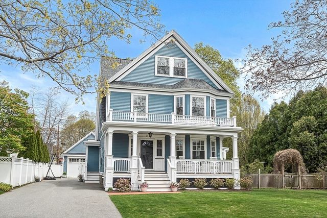15 Yale St, Winchester, MA 01890