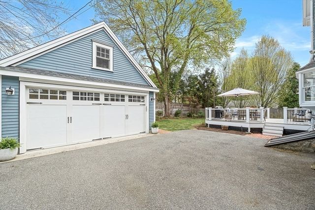15 Yale St, Winchester, MA 01890