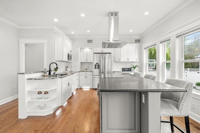 15 Yale St, Winchester, MA 01890