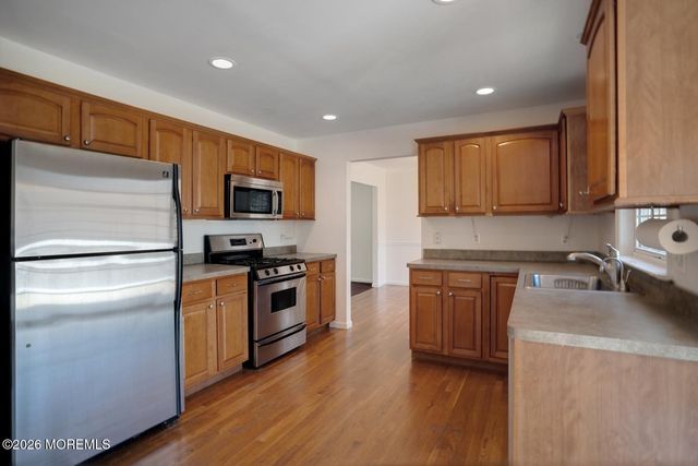 47 Olivia Way, Jackson, NJ 08527