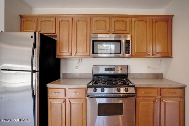 47 Olivia Way, Jackson, NJ 08527