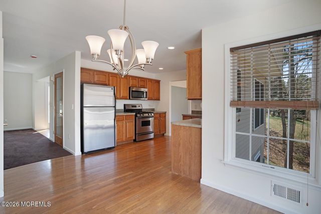 47 Olivia Way, Jackson, NJ 08527