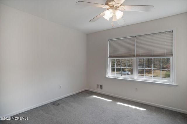 47 Olivia Way, Jackson, NJ 08527