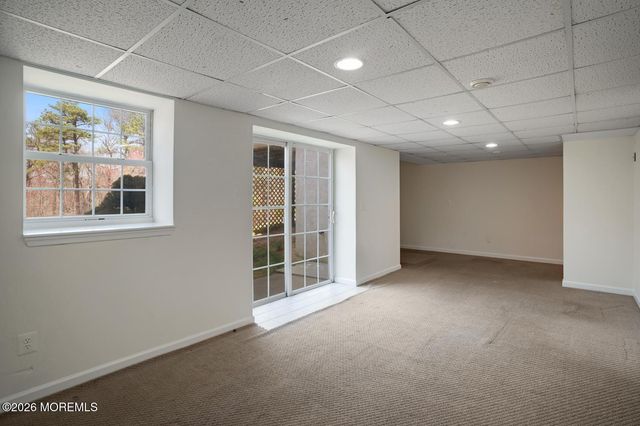 47 Olivia Way, Jackson, NJ 08527