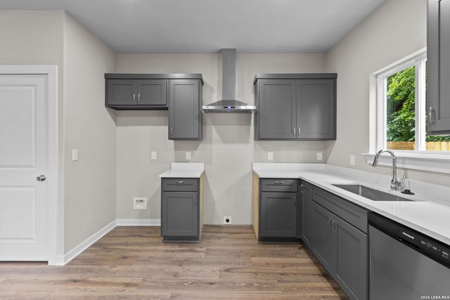 1214 Aransas, San Antonio, TX 78210