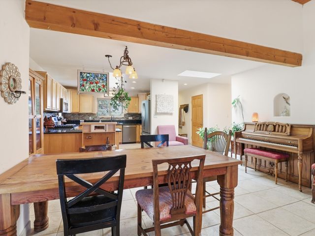 3108 Pueblo Sapawe, Santa Fe, NM 87507