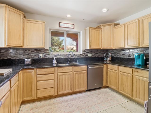 3108 Pueblo Sapawe, Santa Fe, NM 87507
