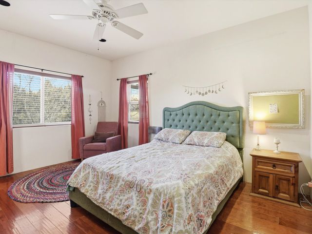 3108 Pueblo Sapawe, Santa Fe, NM 87507