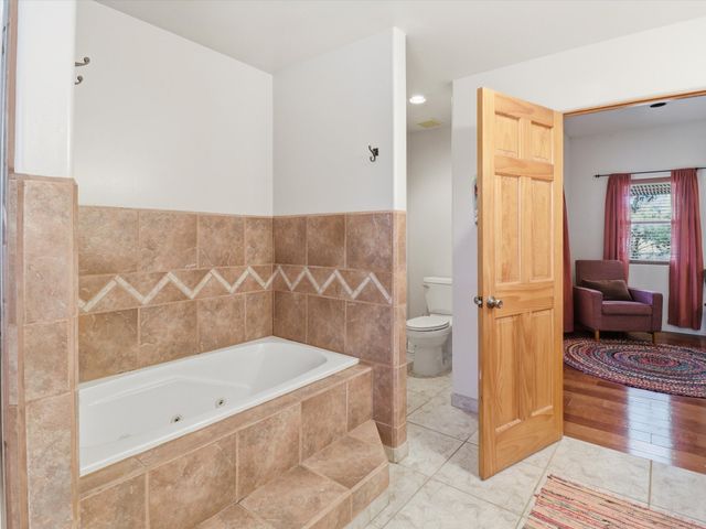 3108 Pueblo Sapawe, Santa Fe, NM 87507