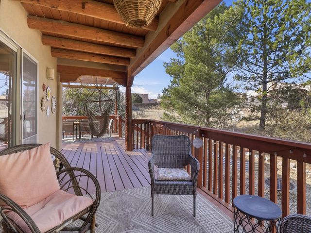 3108 Pueblo Sapawe, Santa Fe, NM 87507