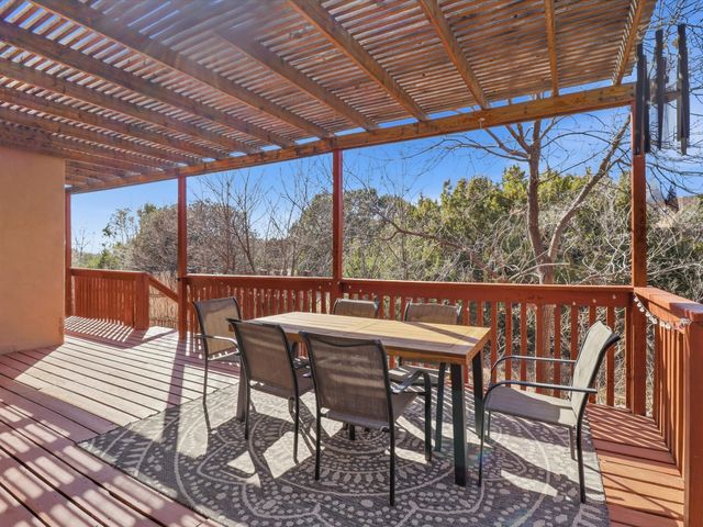 3108 Pueblo Sapawe, Santa Fe, NM 87507