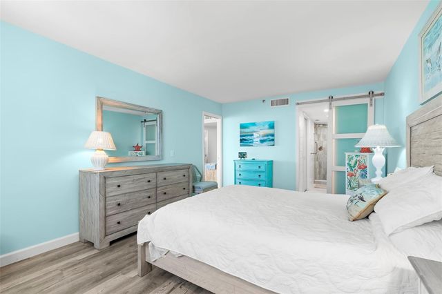 6322 PALMA DEL MAR BOULEVARD S 808, St Petersburg, FL 33715