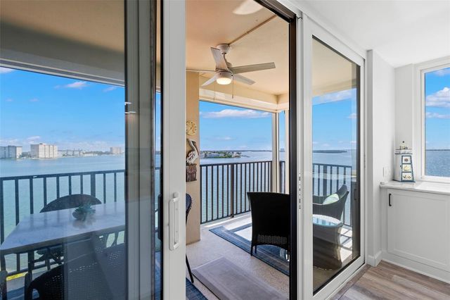 6322 PALMA DEL MAR BOULEVARD S 808, St Petersburg, FL 33715