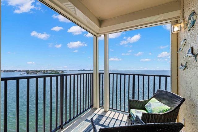 6322 PALMA DEL MAR BOULEVARD S 808, St Petersburg, FL 33715