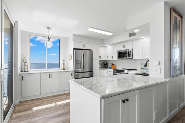 6322 PALMA DEL MAR BOULEVARD S 808, St Petersburg, FL 33715