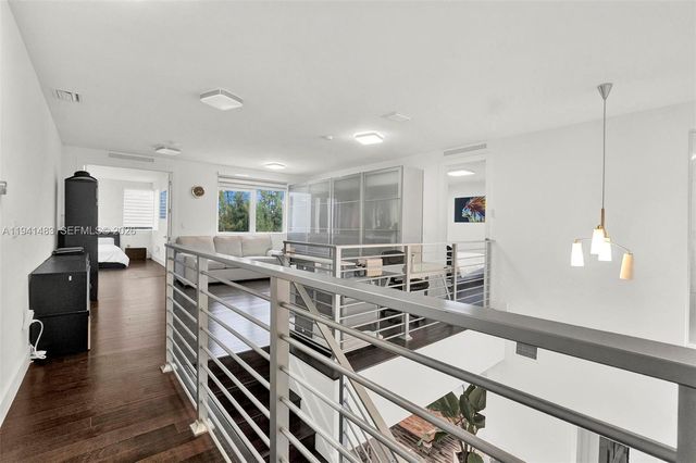 10055 NW 77th Street, Doral, FL 33178