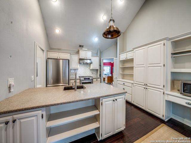 3611 Hunters Pier, San Antonio, TX 78230
