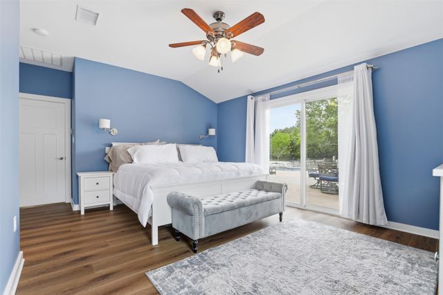 207 Cardinal LN, Cedar Park, TX 78613