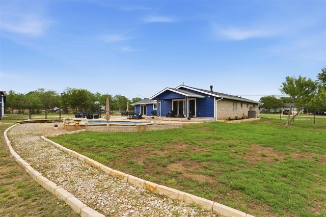 207 Cardinal LN, Cedar Park, TX 78613