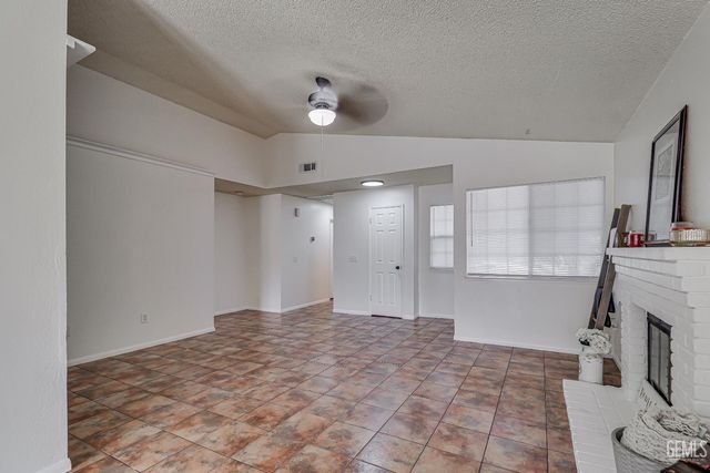 6409 Monitor Street, Bakersfield, CA 93307