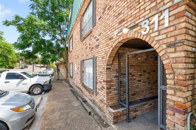 311 E 31st ST 305, Austin, TX 78705
