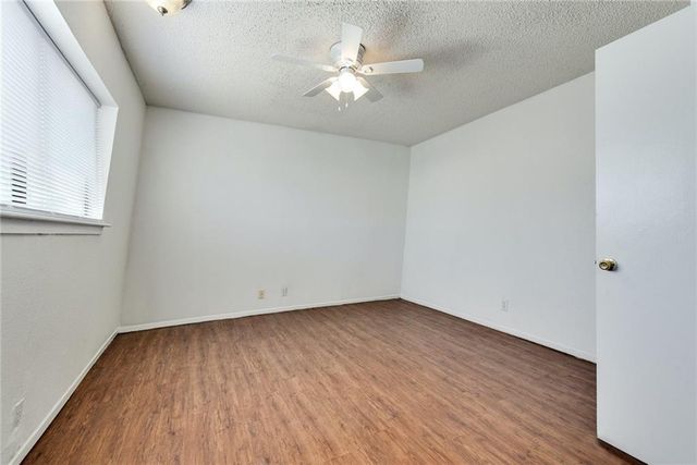 311 E 31st ST 305, Austin, TX 78705