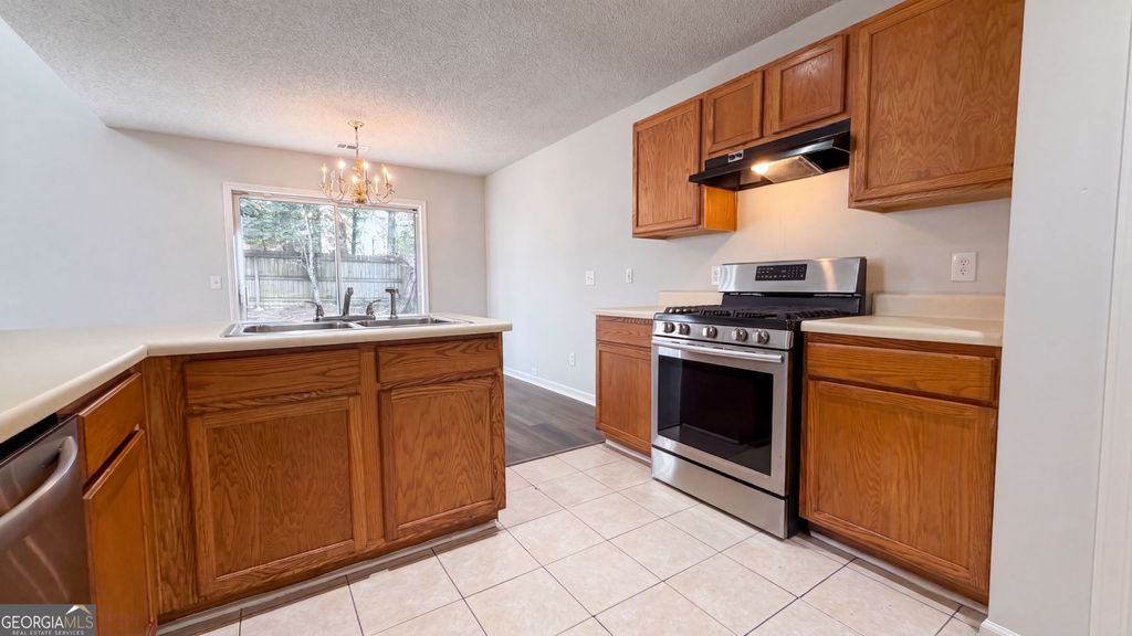 3426 Sable Chase Lane, Atlanta, GA 30349 — photo 2