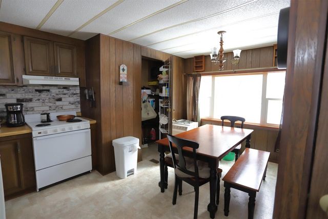 W5992 Tomahawk Trail, Necedah, WI 54646