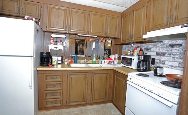 W5992 Tomahawk Trail, Necedah, WI 54646