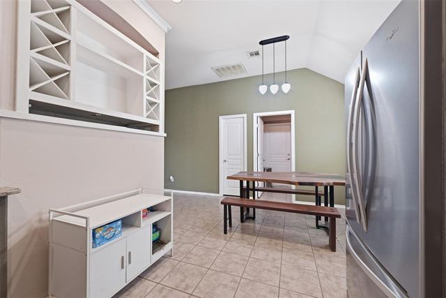 16616 La Paloma Lane, Edmond, OK 73044