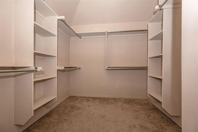 16616 La Paloma Lane, Edmond, OK 73044