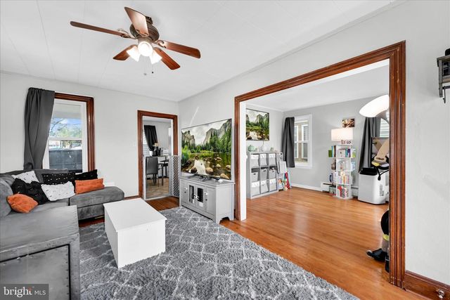 41 MEMORIAL BLVD, Newmanstown, PA 17073