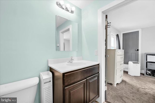 41 MEMORIAL BLVD, Newmanstown, PA 17073