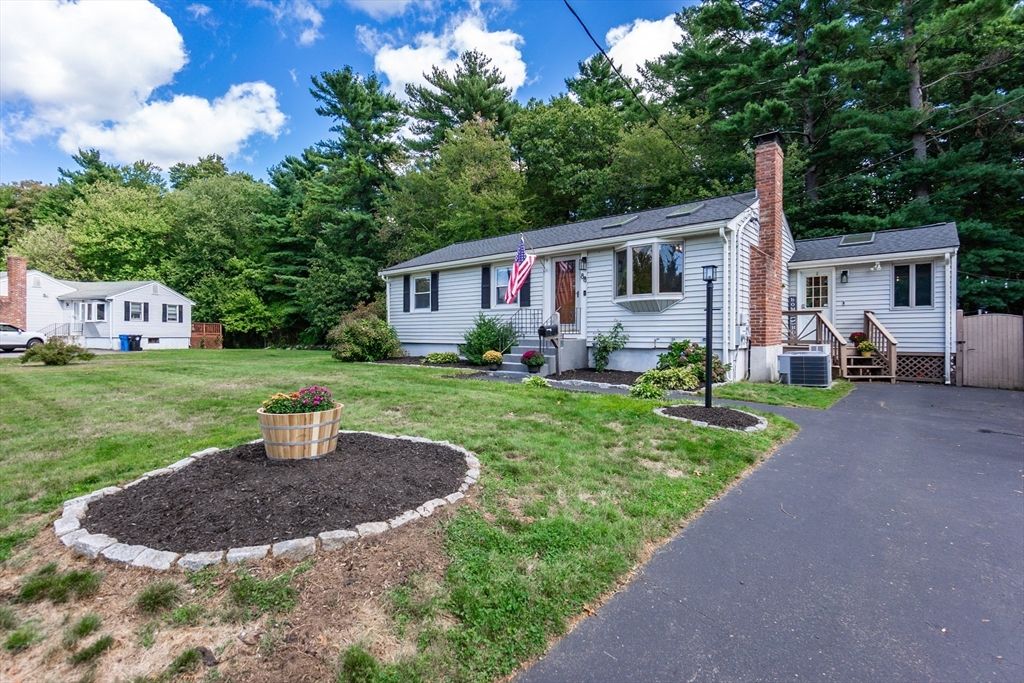88 Woodlawn Cir, Whitman, MA 02382