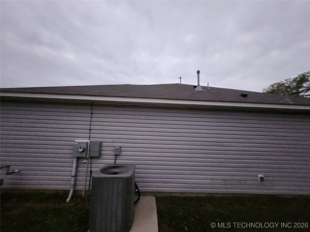 14306 N 73rd East Avenue, Collinsville, OK 74021