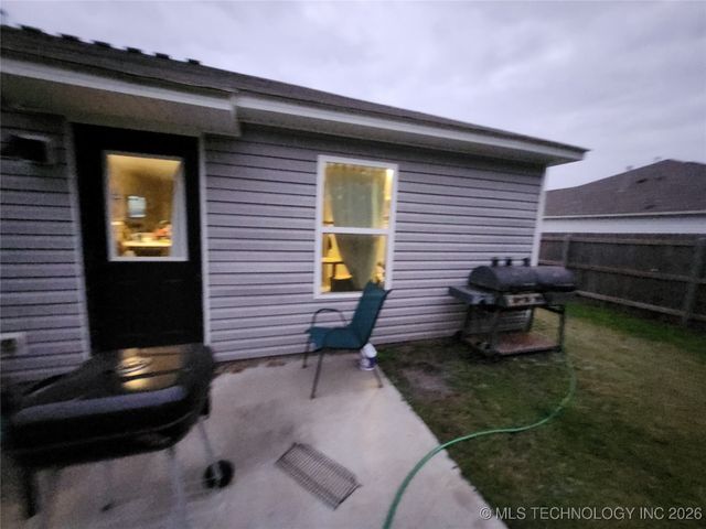 14306 N 73rd East Avenue, Collinsville, OK 74021