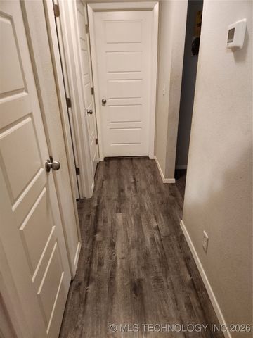 14306 N 73rd East Avenue, Collinsville, OK 74021