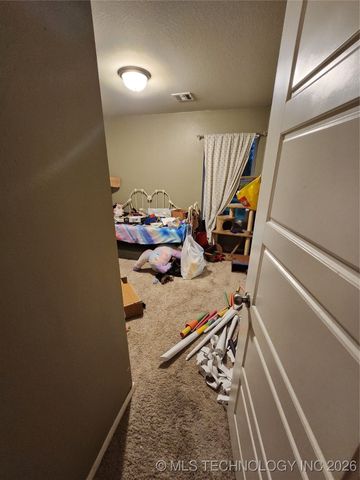 14306 N 73rd East Avenue, Collinsville, OK 74021