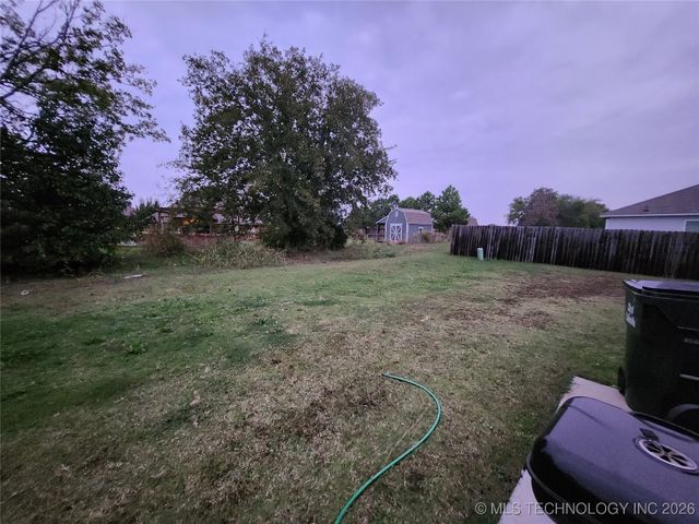 14306 N 73rd East Avenue, Collinsville, OK 74021