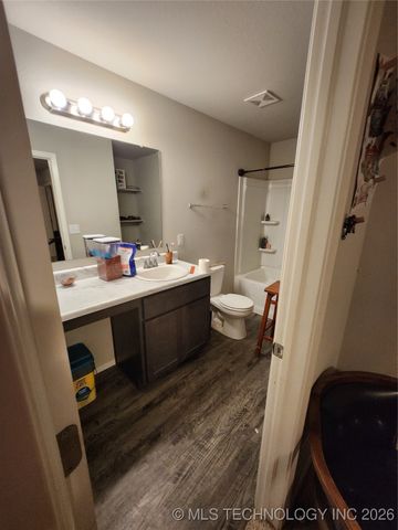 14306 N 73rd East Avenue, Collinsville, OK 74021