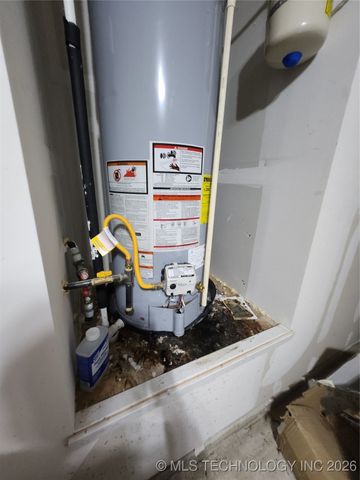 14306 N 73rd East Avenue, Collinsville, OK 74021