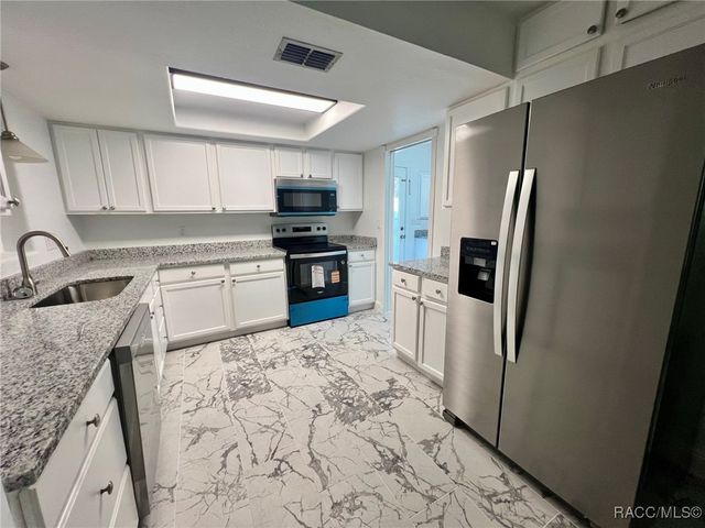 8380 Begonia Street, Spring Hill, FL 34608