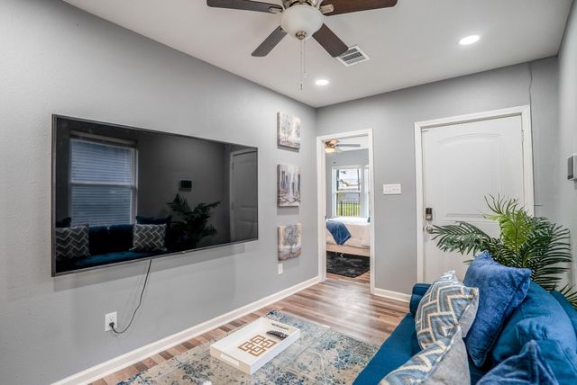 3409 Providence Street, Houston, TX 77020