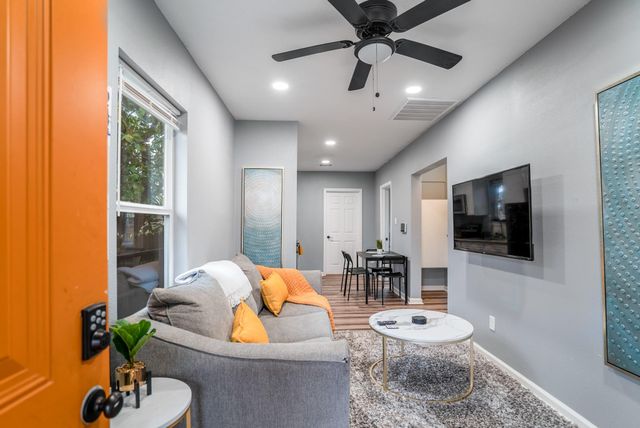 3409 Providence Street, Houston, TX 77020