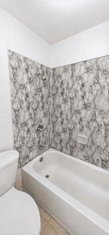 7313 Gulf Fwy Apt 907, Houston, TX 77017