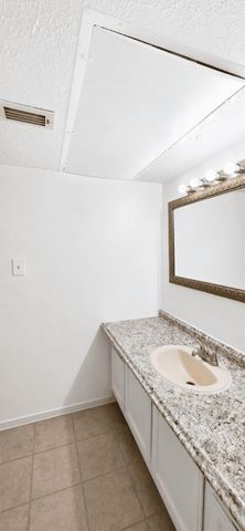 7313 Gulf Fwy Apt 907, Houston, TX 77017