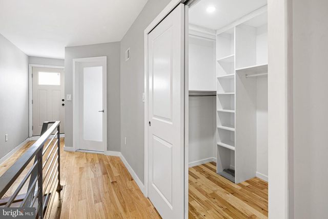 126 TASKER ST, Philadelphia, PA 19148